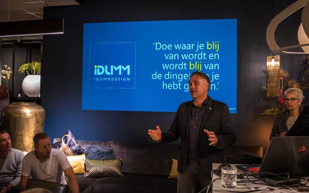 Commerciële Club Emmen bij IDuMM op bezoek